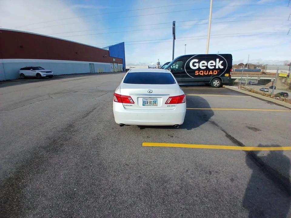 2008 Lexus ES 5th Gen - Image 4 of 8