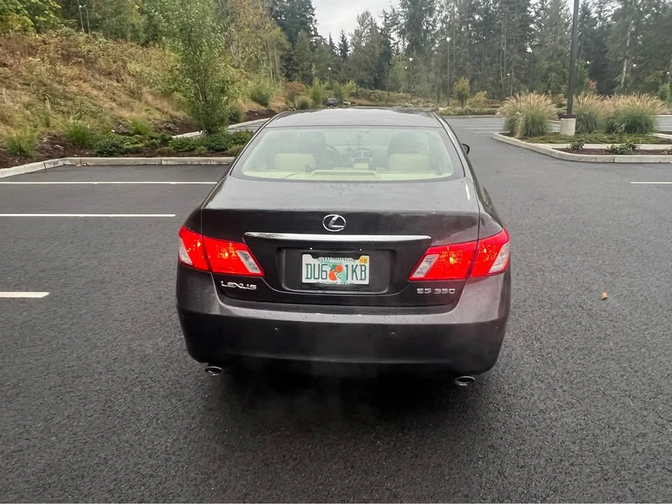 2008 Lexus ES 5th Gen - Image 5 of 11