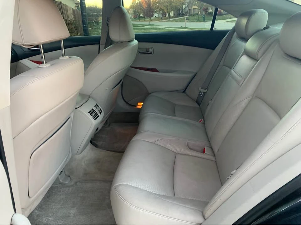 2008 Lexus ES 5th Gen - Image 13 of 15