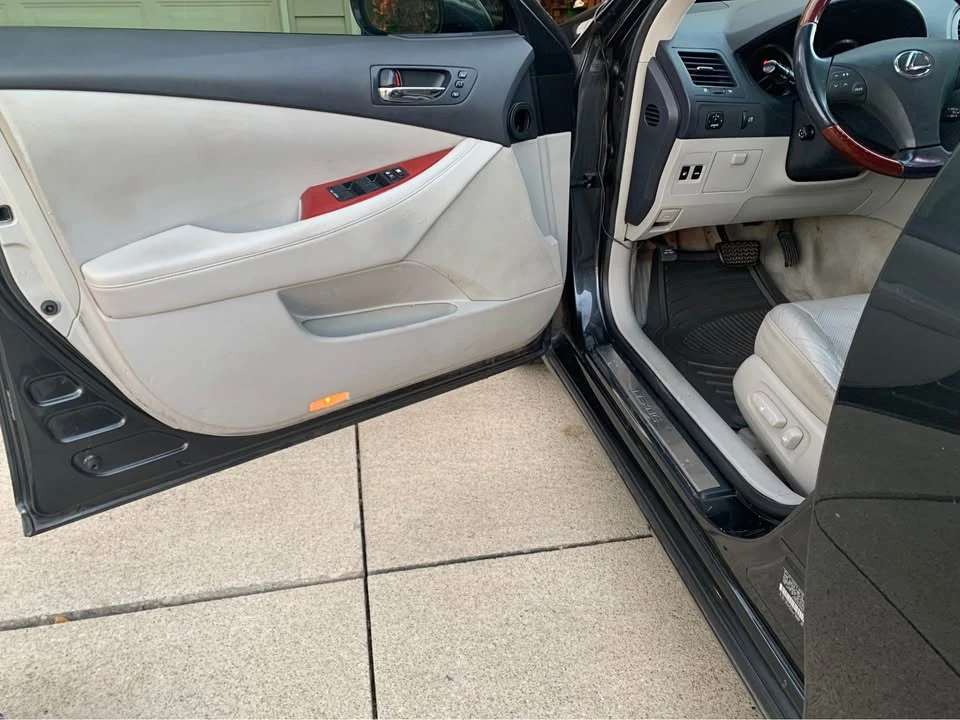 2008 Lexus ES 5th Gen - Image 12 of 15