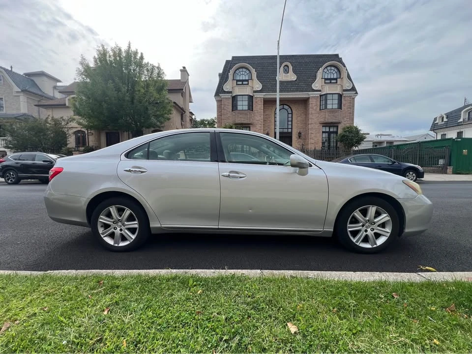 2008 Lexus ES 5th Gen - Image 7 of 20