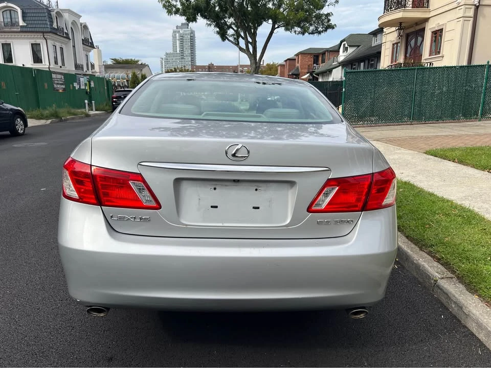 2008 Lexus ES 5th Gen - Image 6 of 20