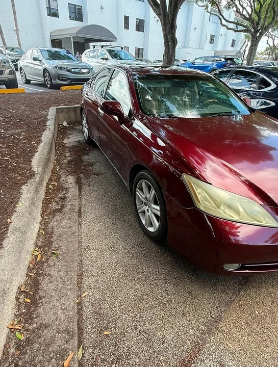 2008 Lexus ES 5th Gen - Image 3 of 4