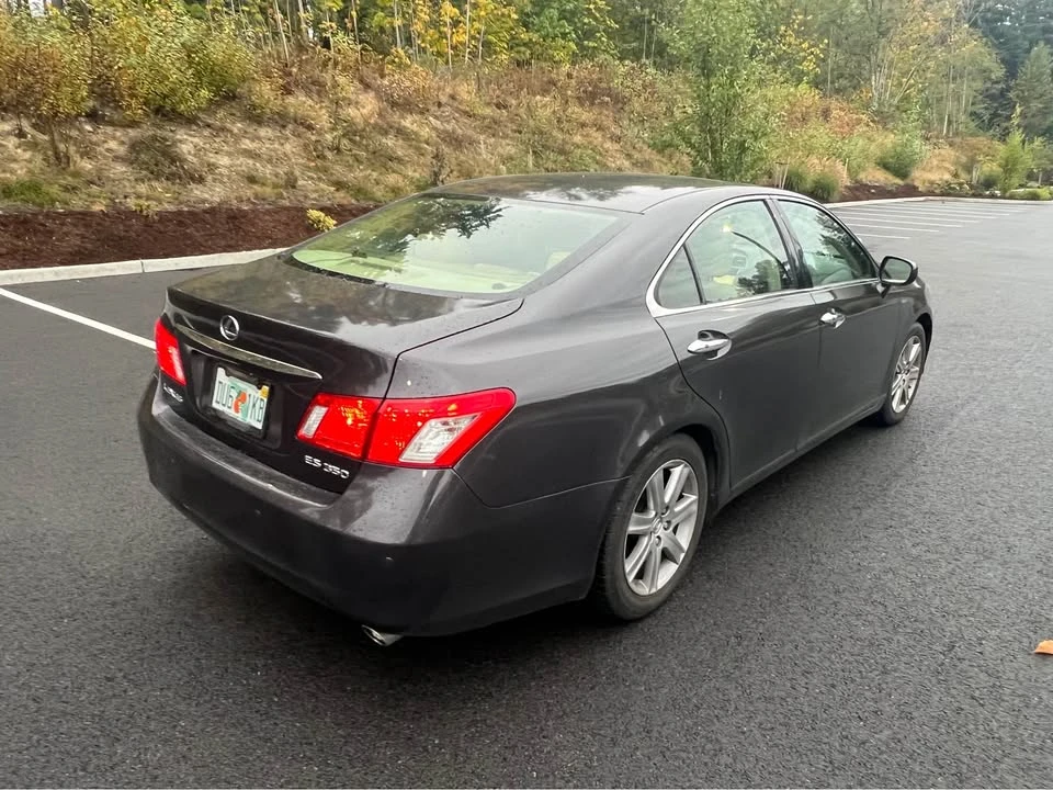 2008 Lexus ES 5th Gen - Image 6 of 11