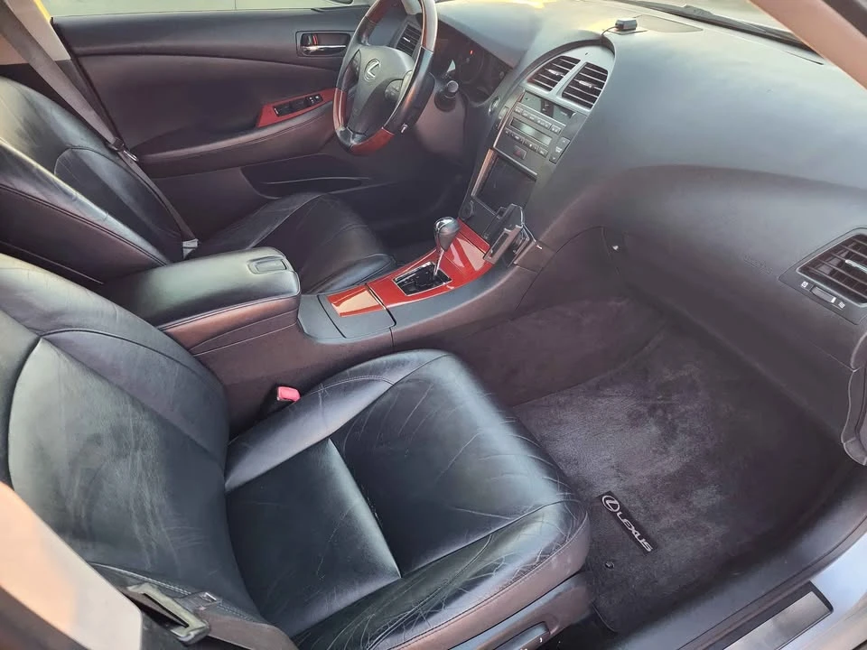 2008 Lexus ES 4th Gen - Image 13 of 19