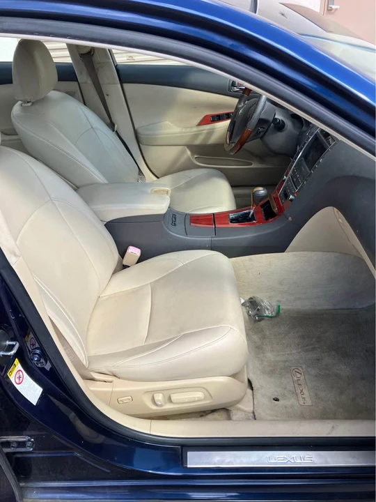 2008 Lexus ES 5th Gen - Image 6 of 8