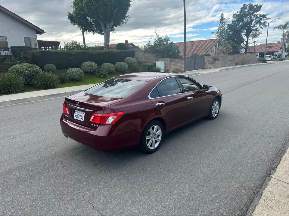 2008 Lexus ES 5th Gen - Image 5 of 10