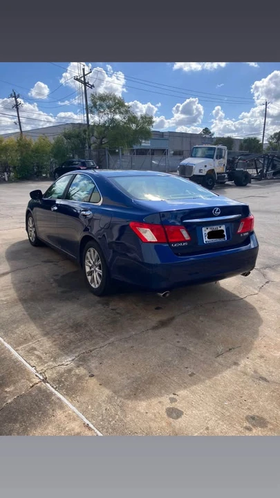 2008 Lexus ES 5th Gen - Image 3 of 8