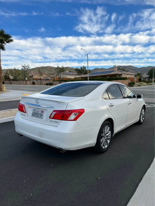 2008 Lexus ES 5th Gen - Image 7 of 13