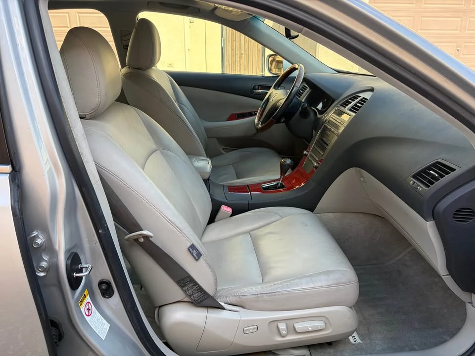 2008 Lexus ES 5th Gen - Image 8 of 13