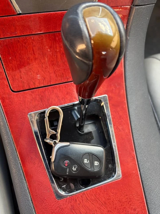2008 Lexus ES 5th Gen - Image 10 of 13