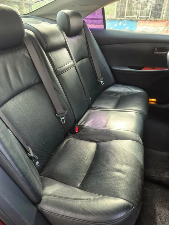 2008 Lexus ES 5th Gen - Image 3 of 8