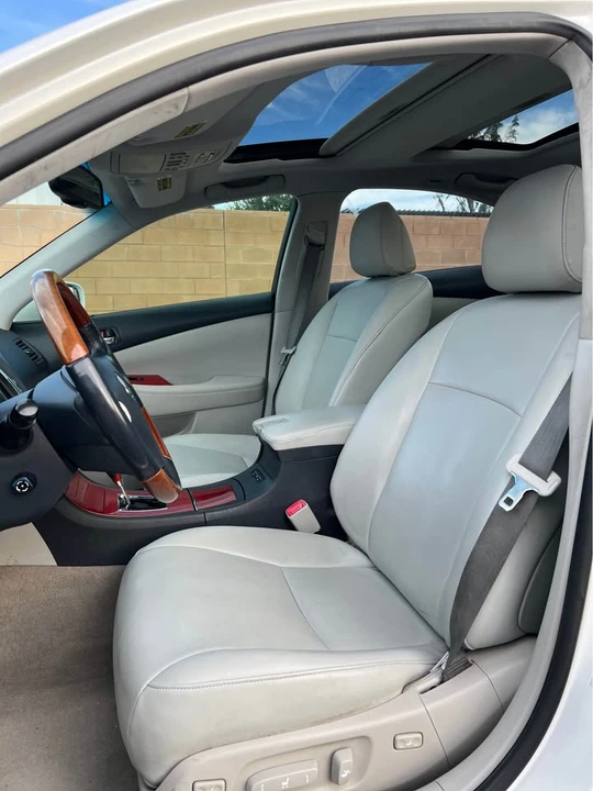 2008 Lexus ES 5th Gen - Image 4 of 13