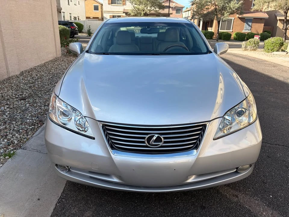 2008 Lexus ES 5th Gen - Image 4 of 13