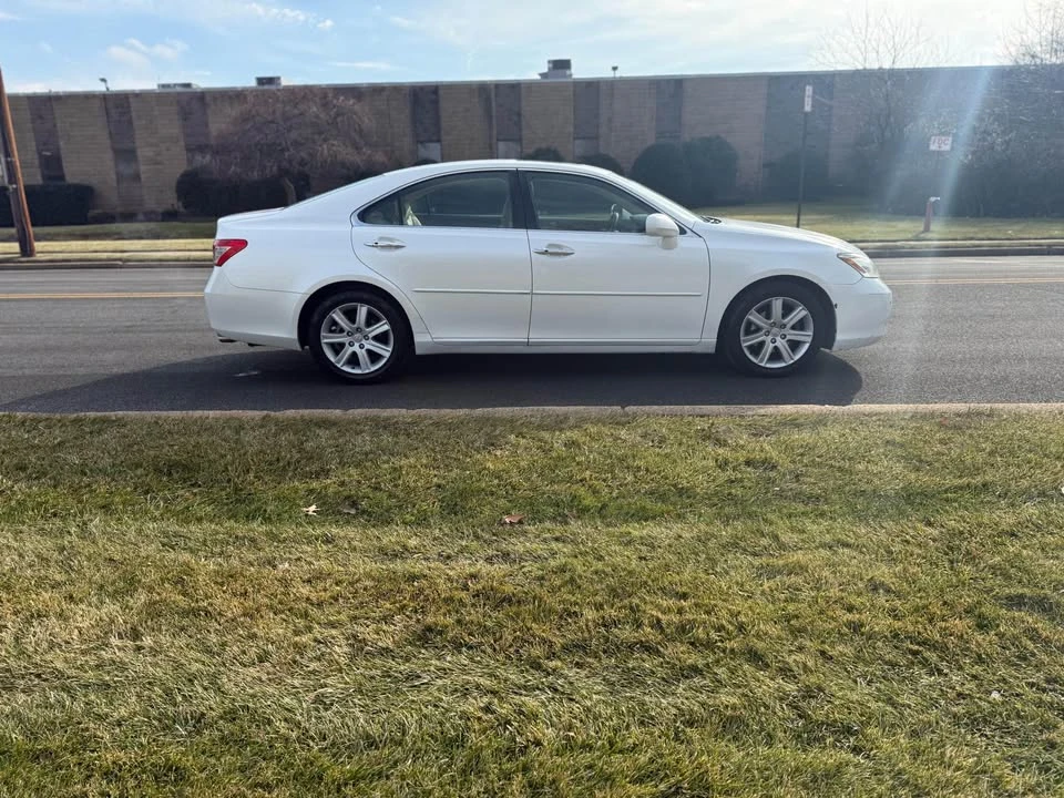 2008 Lexus ES 5th Gen - Image 7 of 15