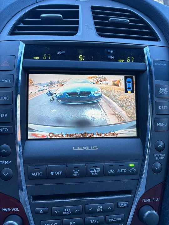 2008 Lexus ES 4th Gen - Image 13 of 15