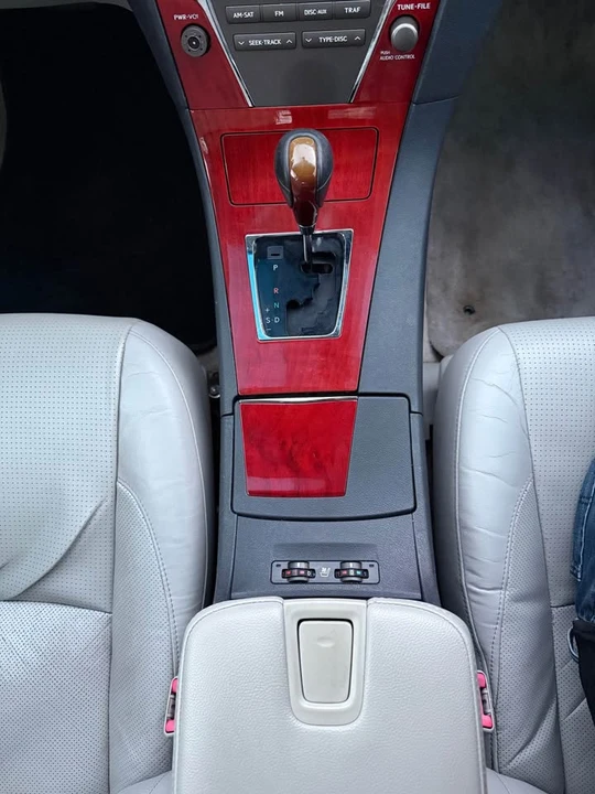 2008 Lexus ES 4th Gen - Image 14 of 15