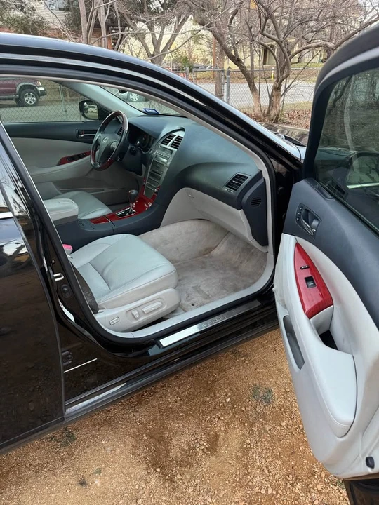 2008 Lexus ES 4th Gen - Image 9 of 15