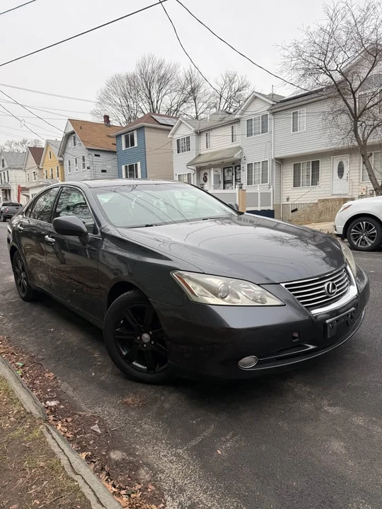 2008 Lexus ES 5th Gen - Image 3 of 13