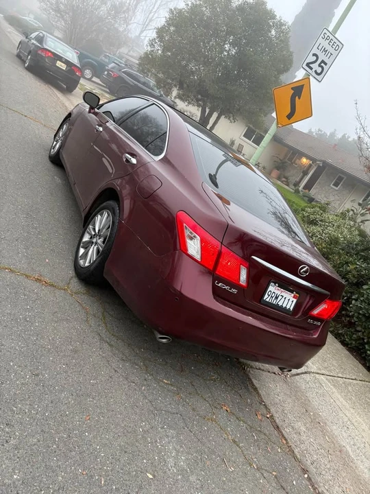 2008 Lexus ES 4th Gen - Image 5 of 15