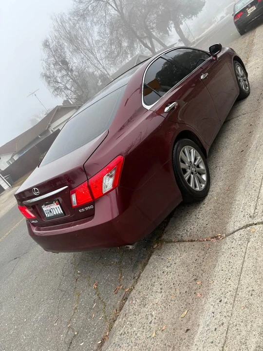 2008 Lexus ES 4th Gen - Image 4 of 15