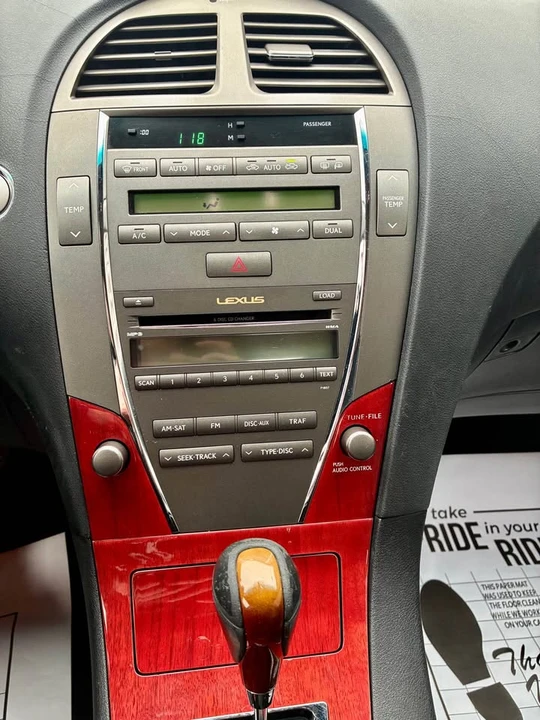 2008 Lexus ES 5th Gen - Image 13 of 18