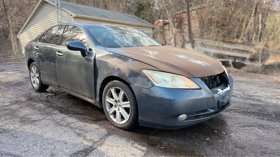 2008 Lexus ES 5th Gen - Image 2 of 5