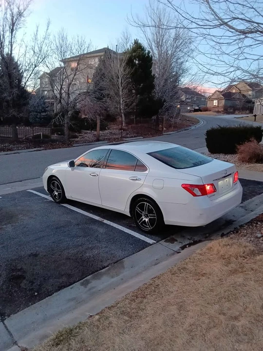 2008 Lexus ES 5th Gen - Image 3 of 6