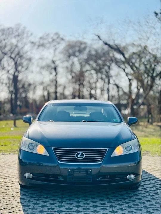 2008 Lexus ES 5th Gen - Image 3 of 17