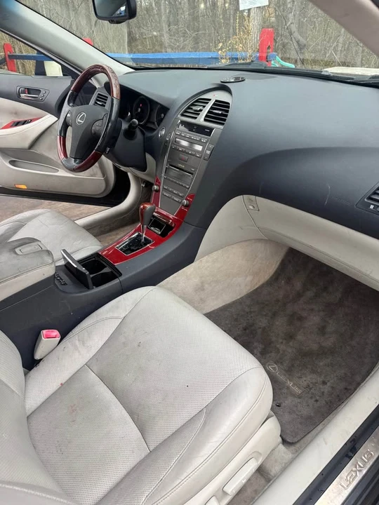 2008 Lexus ES 5th Gen - Image 5 of 18
