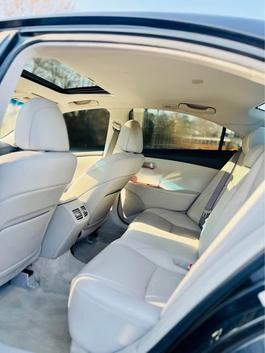 2008 Lexus ES 5th Gen - Image 10 of 17