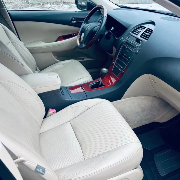 2008 Lexus ES 5th Gen - Image 10 of 16