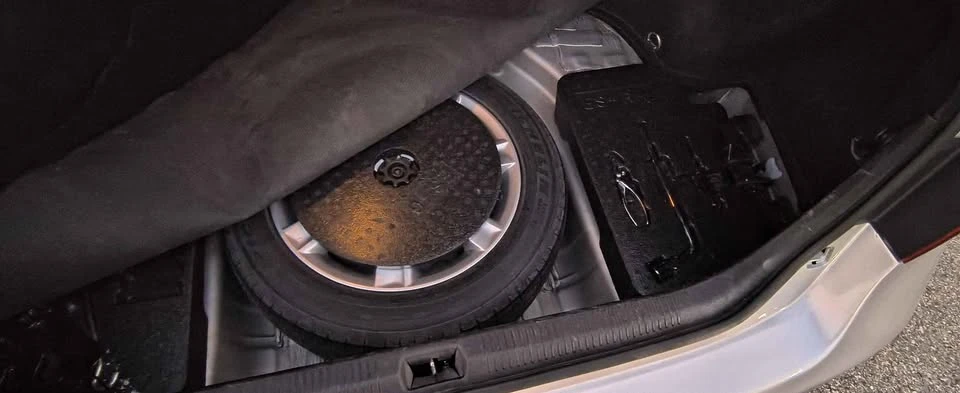 2008 Lexus ES 5th Gen - Image 18 of 18