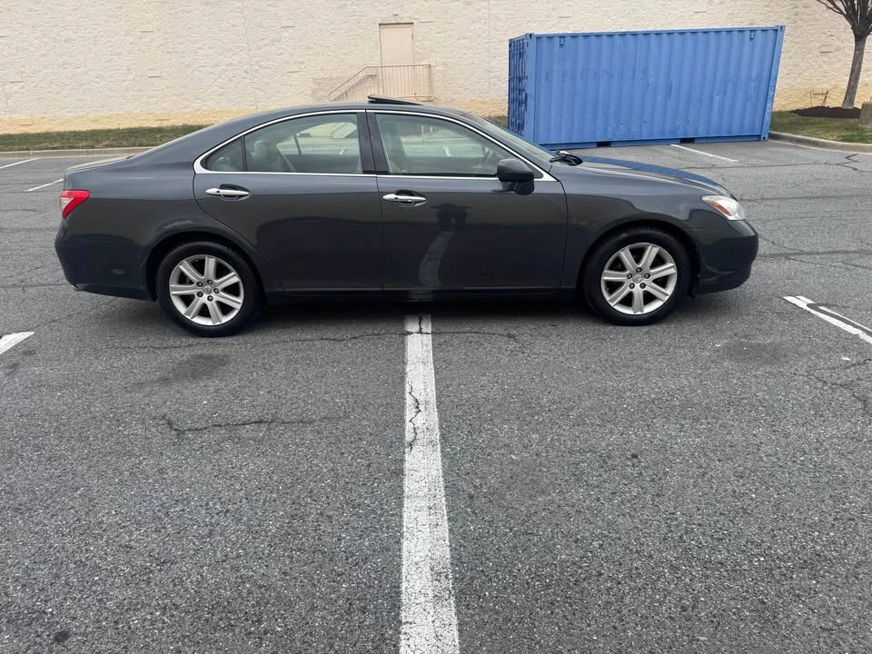 2008 Lexus ES 5th Gen - Image 7 of 18