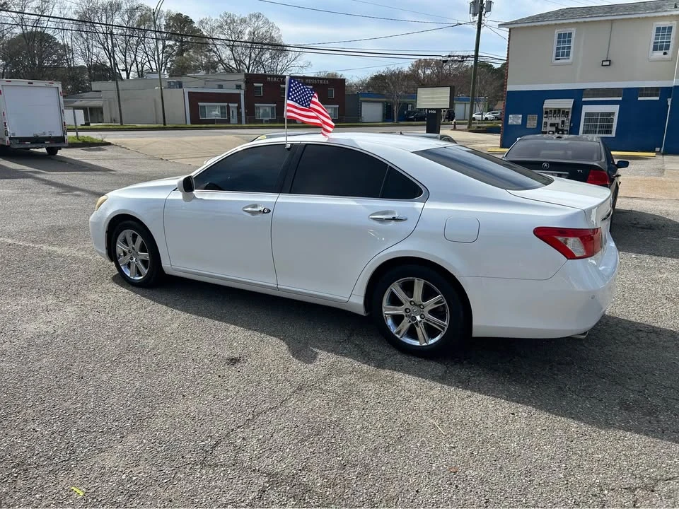 2008 Lexus ES 5th Gen - Image 5 of 16