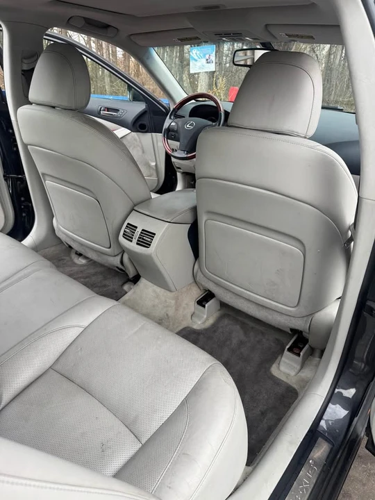 2008 Lexus ES 5th Gen - Image 17 of 18