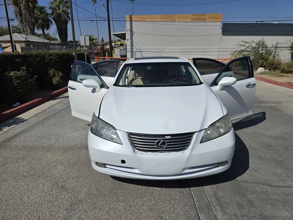 2008 Lexus ES 5th Gen - Image 3 of 5