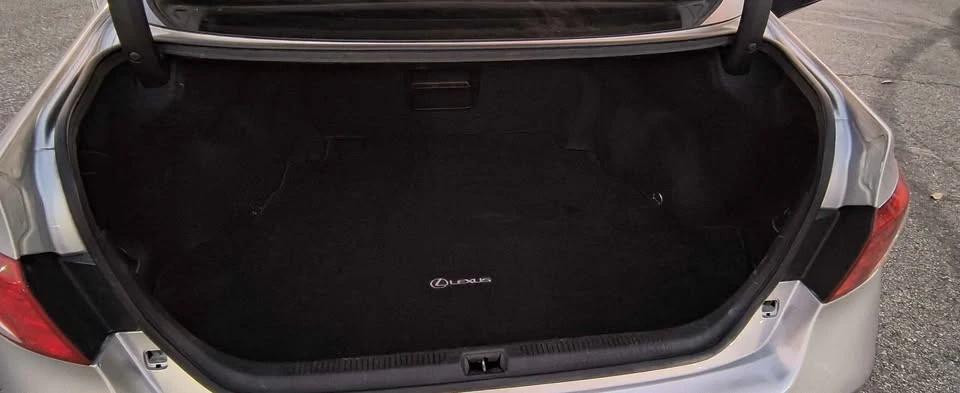 2008 Lexus ES 5th Gen - Image 17 of 18