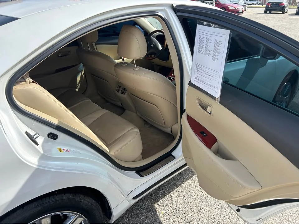 2008 Lexus ES 5th Gen - Image 14 of 16