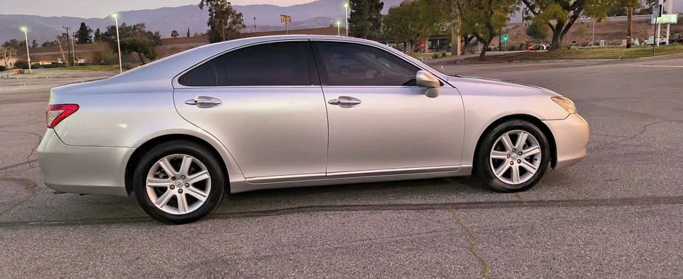 2008 Lexus ES 5th Gen - Image 6 of 18