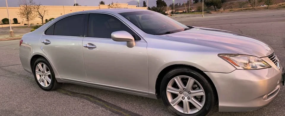 2008 Lexus ES 5th Gen - Image 2 of 18