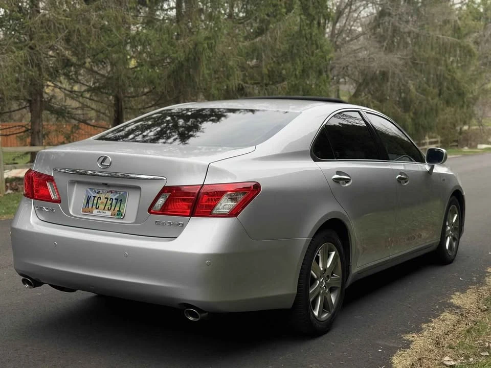 2008 Lexus ES 5th Gen - Image 4 of 13