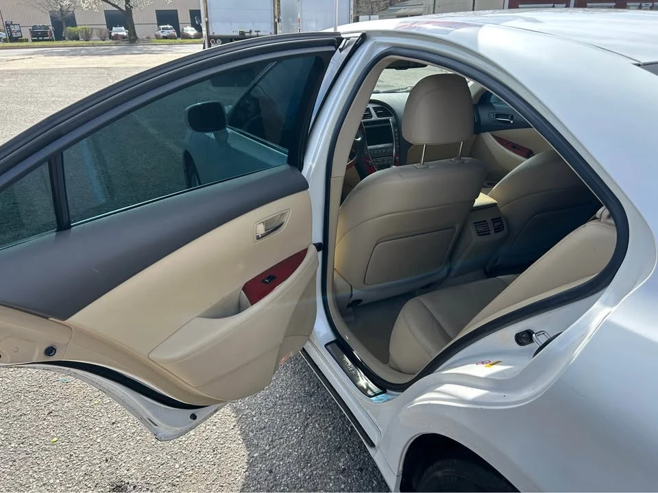 2008 Lexus ES 5th Gen - Image 7 of 16