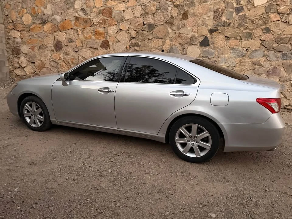 2008 Lexus ES 5th Gen - Image 6 of 15