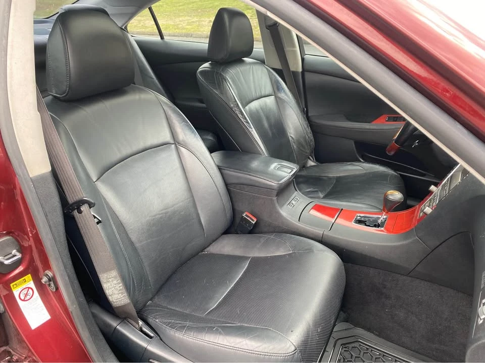 2008 Lexus ES 5th Gen - Image 10 of 15