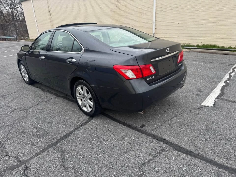 2008 Lexus ES 5th Gen - Image 9 of 18