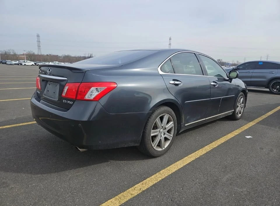 2008 Lexus ES 5th Gen - Image 3 of 13