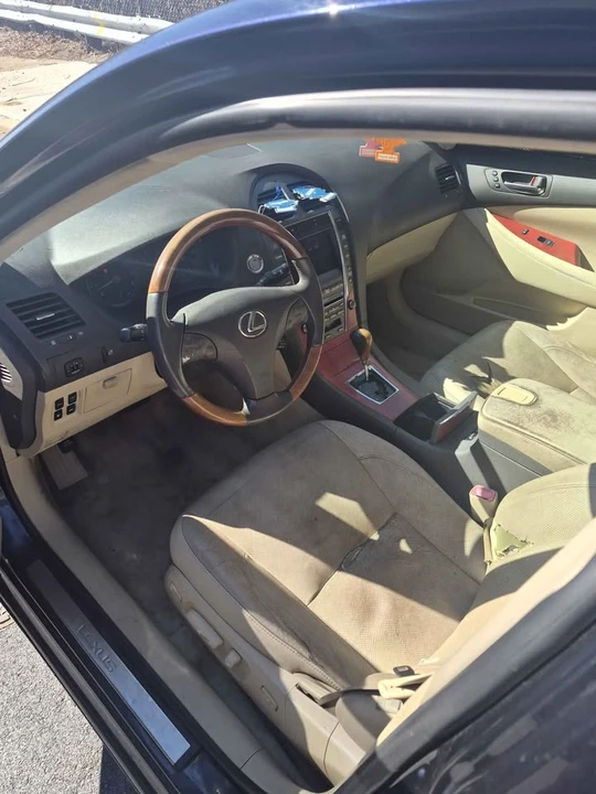 2008 Lexus ES 5th Gen - Image 5 of 7