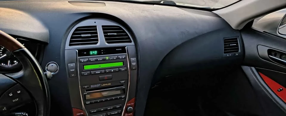 2008 Lexus ES 5th Gen - Image 15 of 18