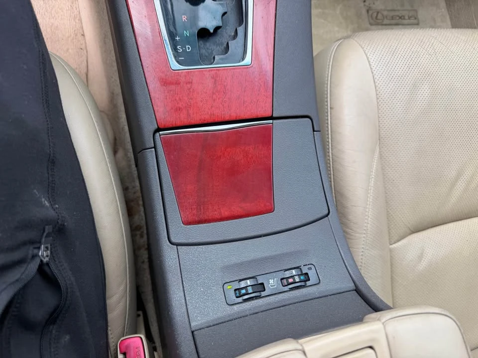 2008 Lexus ES 5th Gen - Image 7 of 8